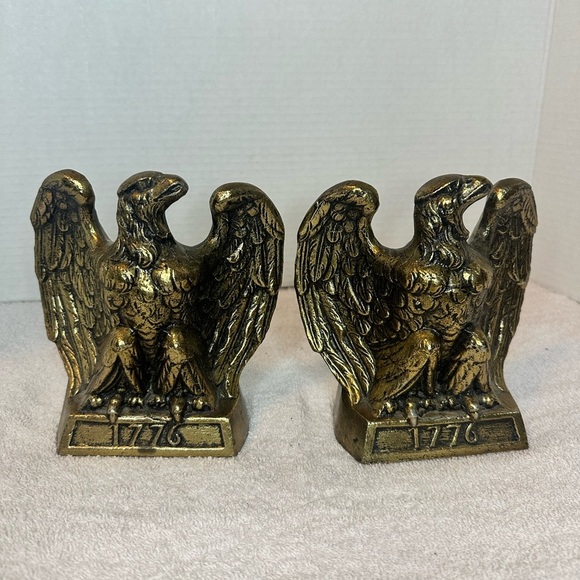 Vintage Colonial Virginia Hamilton cast brass 1776 Eagle Bookends - Picture 1 of 6